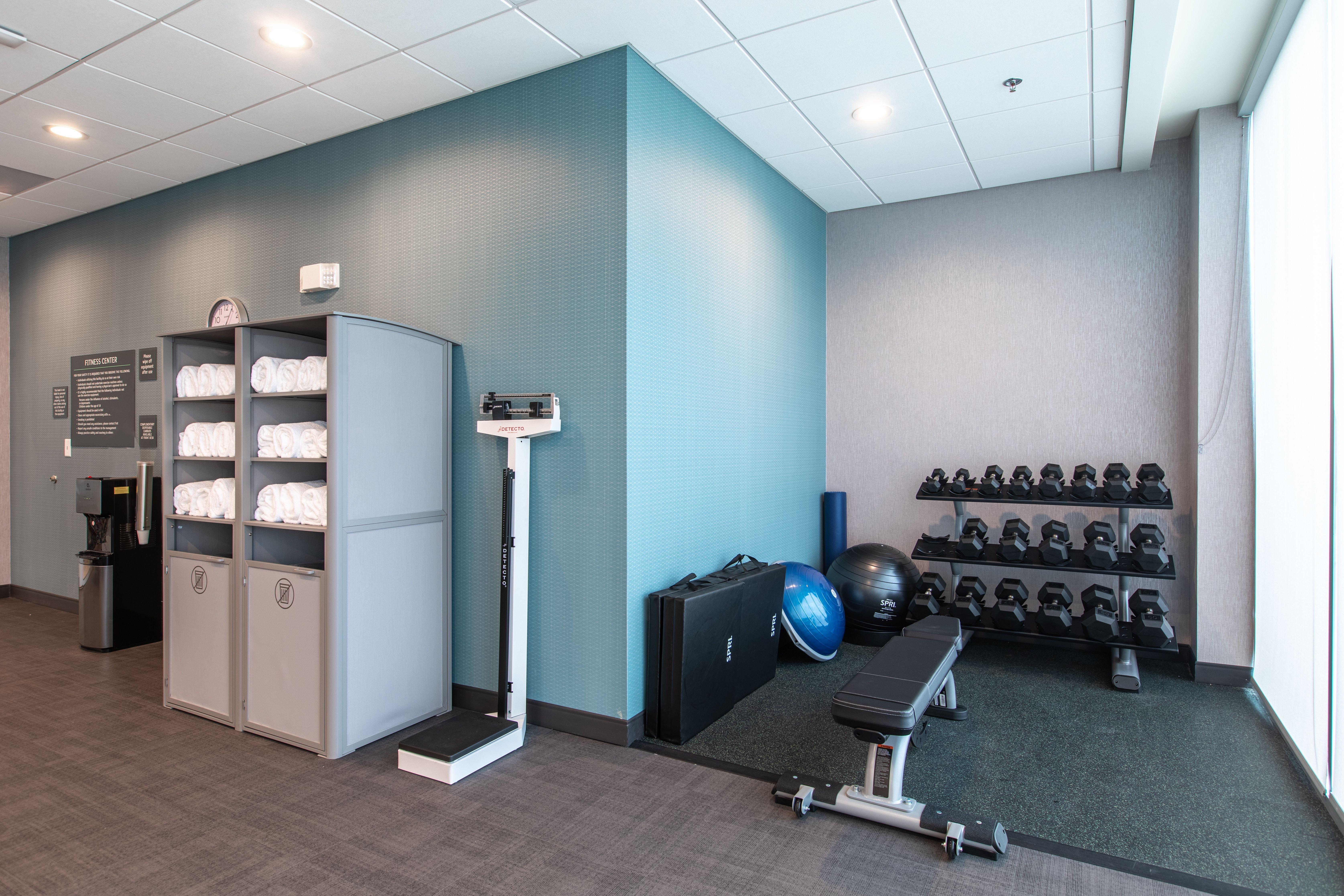 Holiday Inn Greenville - Woodruff Road By Ihg Exteriör bild