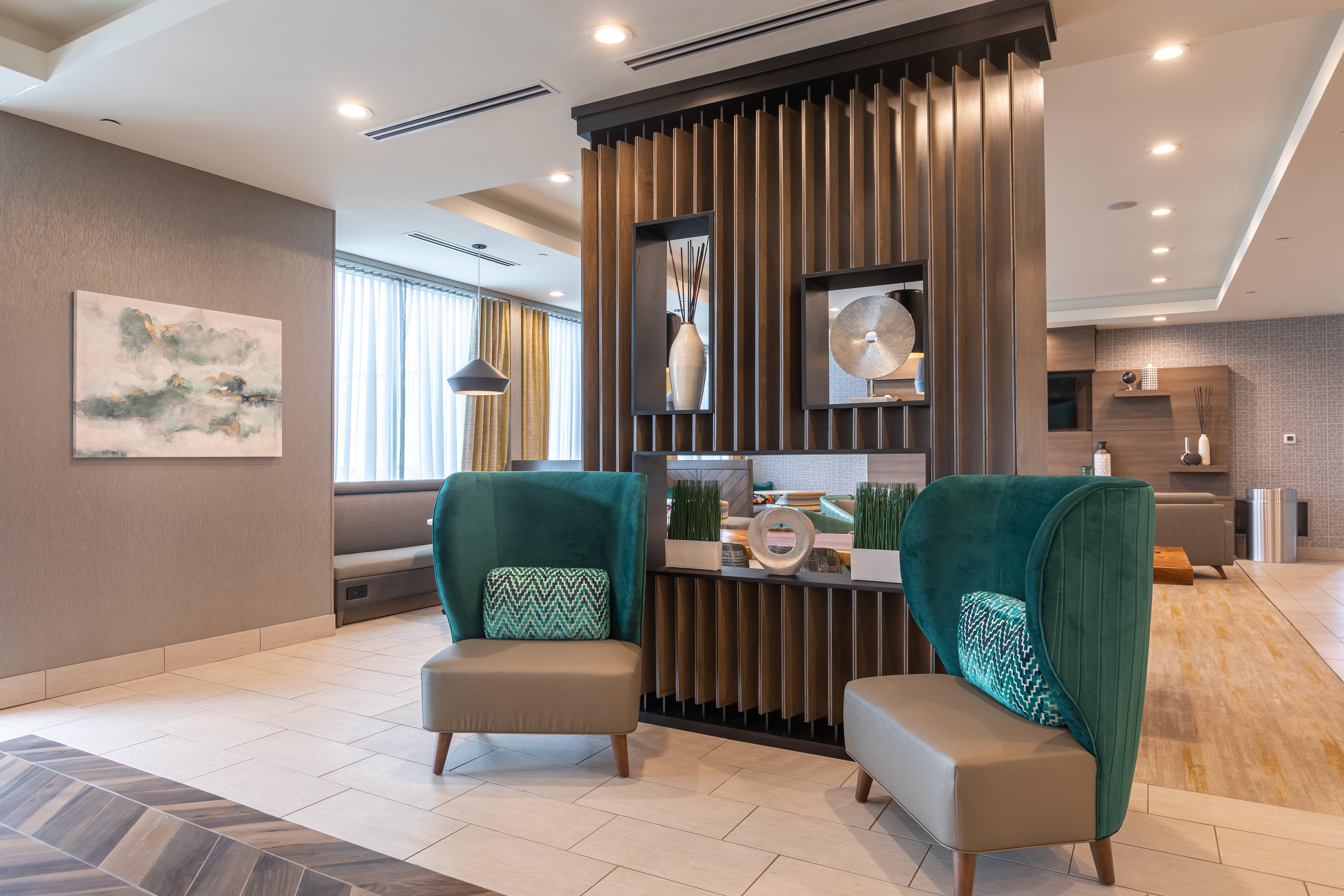Holiday Inn Greenville - Woodruff Road By Ihg Exteriör bild