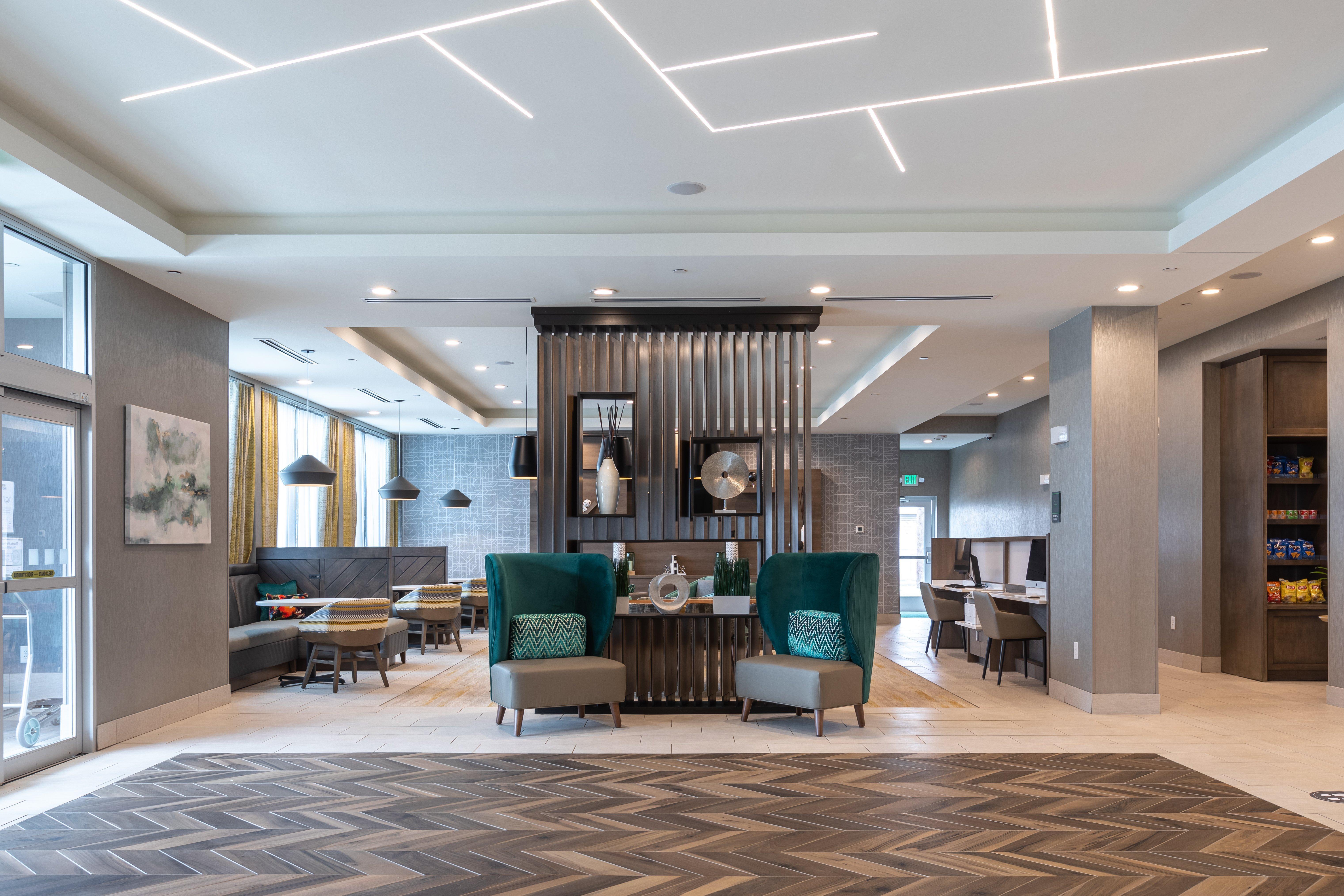 Holiday Inn Greenville - Woodruff Road By Ihg Exteriör bild