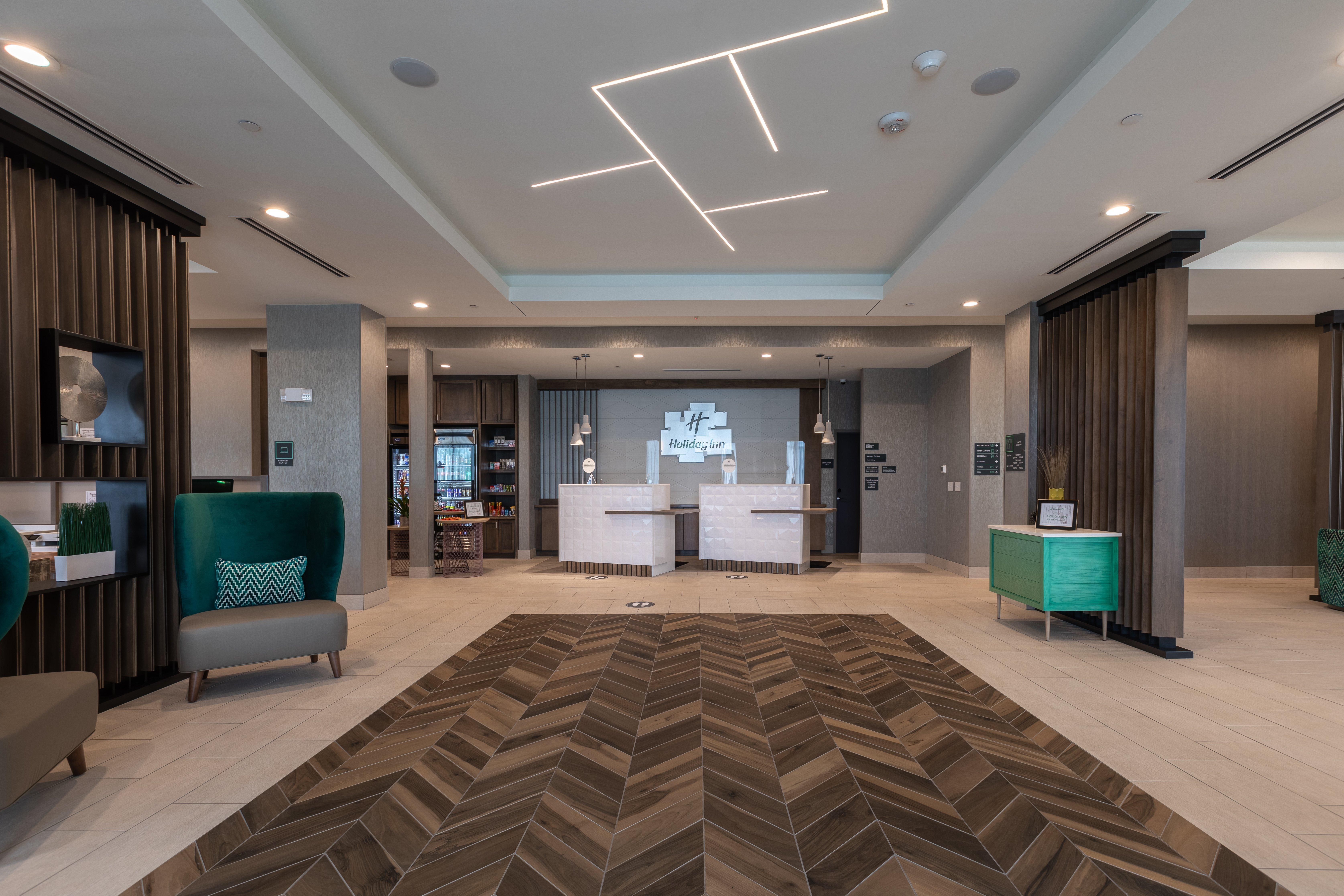 Holiday Inn Greenville - Woodruff Road By Ihg Exteriör bild