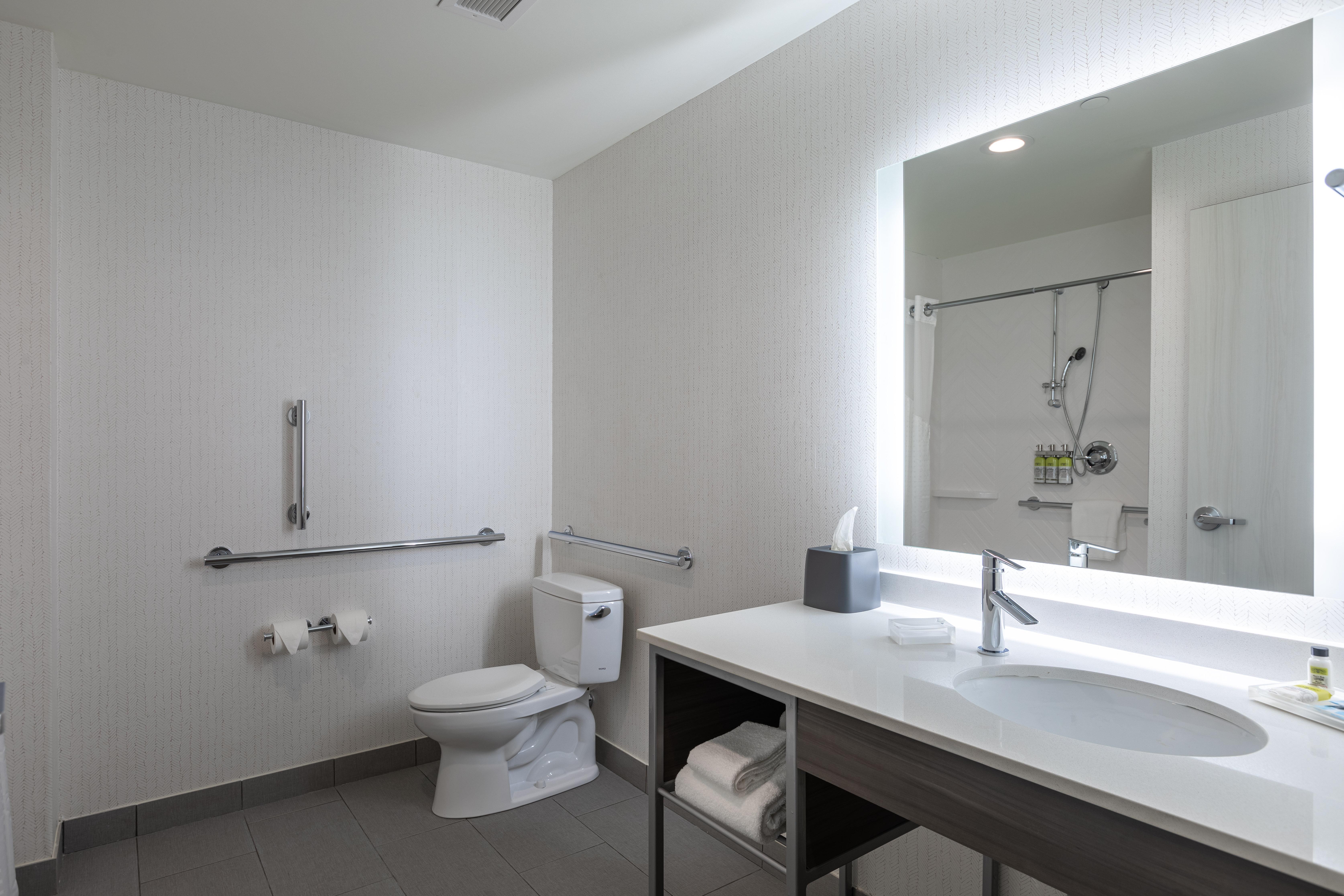 Holiday Inn Greenville - Woodruff Road By Ihg Exteriör bild