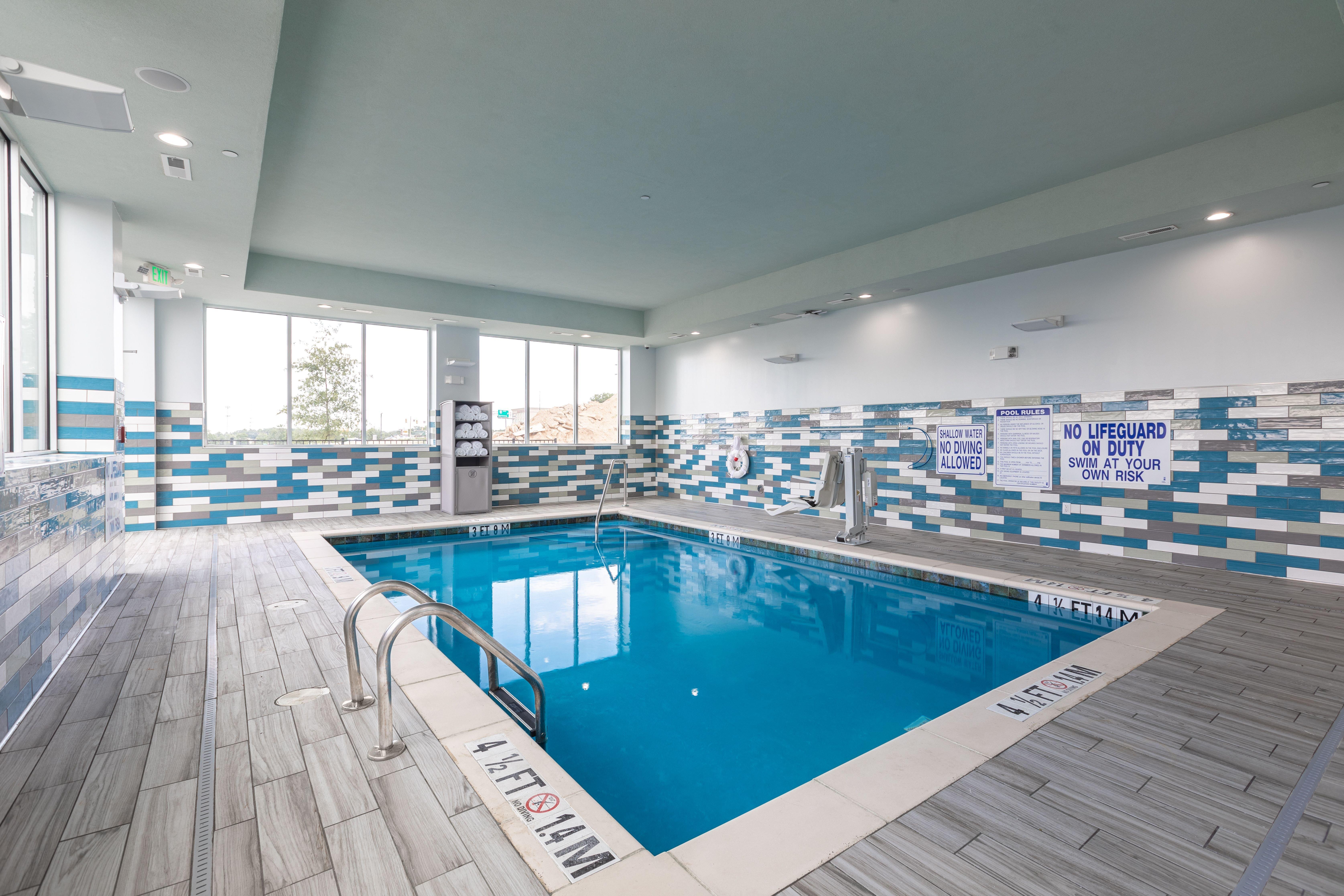 Holiday Inn Greenville - Woodruff Road By Ihg Exteriör bild