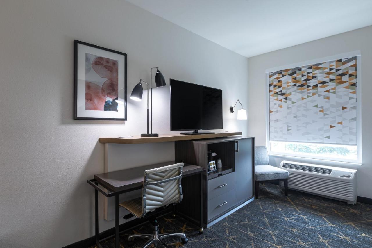 Holiday Inn Greenville - Woodruff Road By Ihg Exteriör bild
